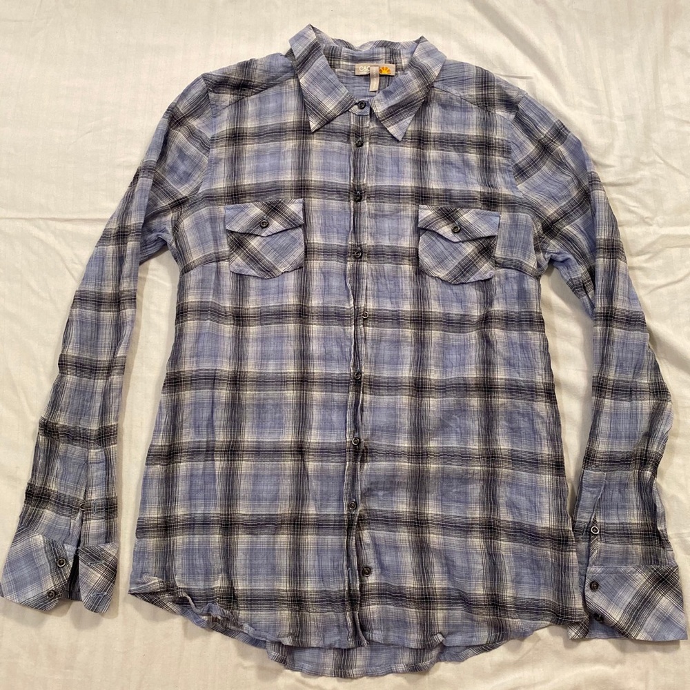 C&C California Women’s Plaid Blue Button Up